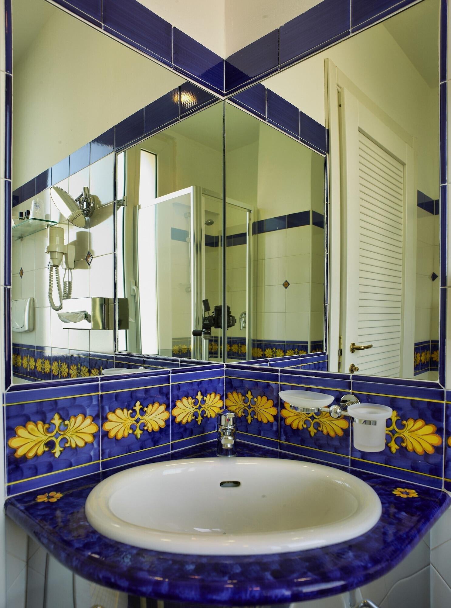 Best Western Hotel Acqua Novella Spotorno Exterior photo