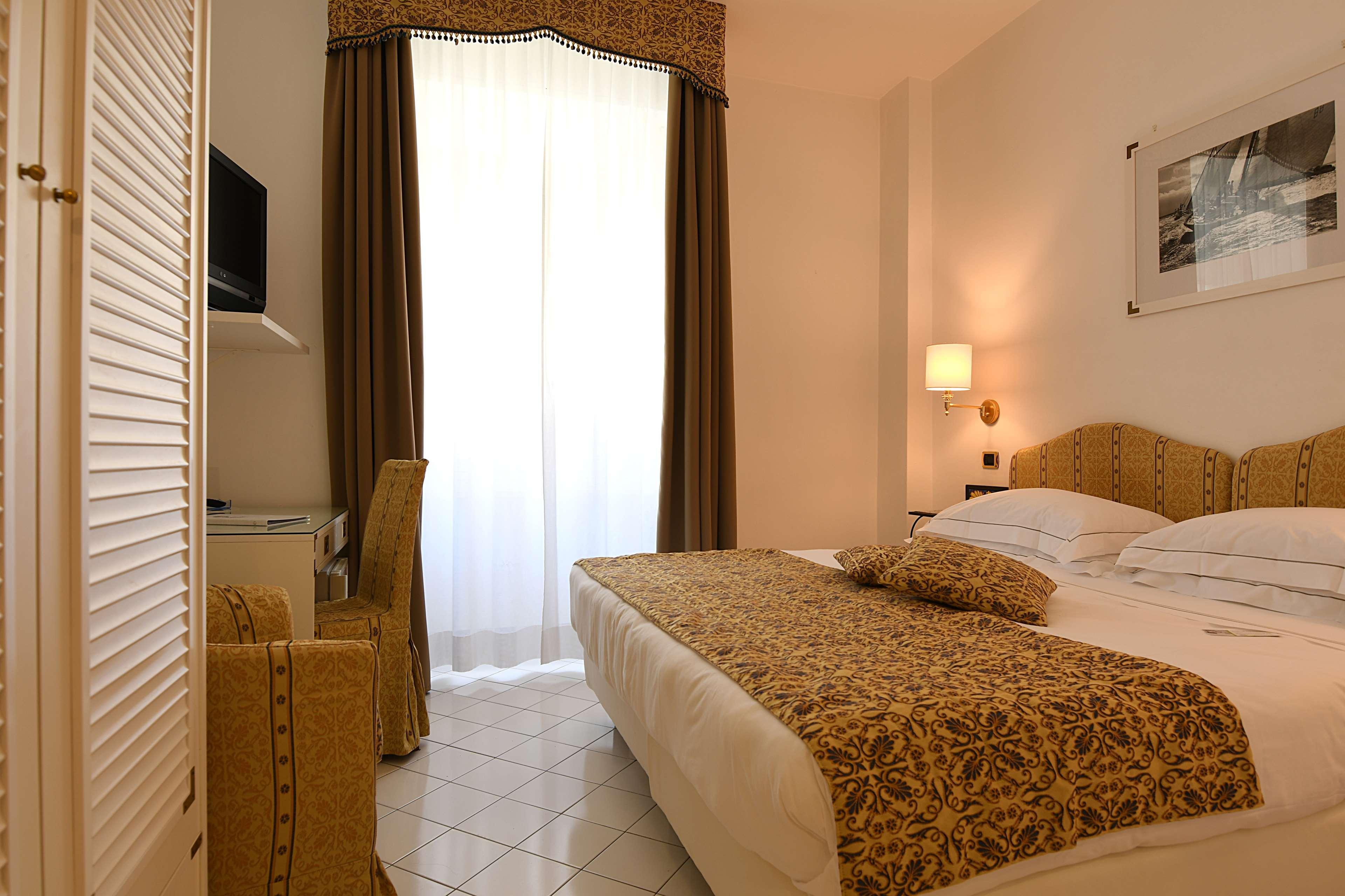 Best Western Hotel Acqua Novella Spotorno Exterior photo