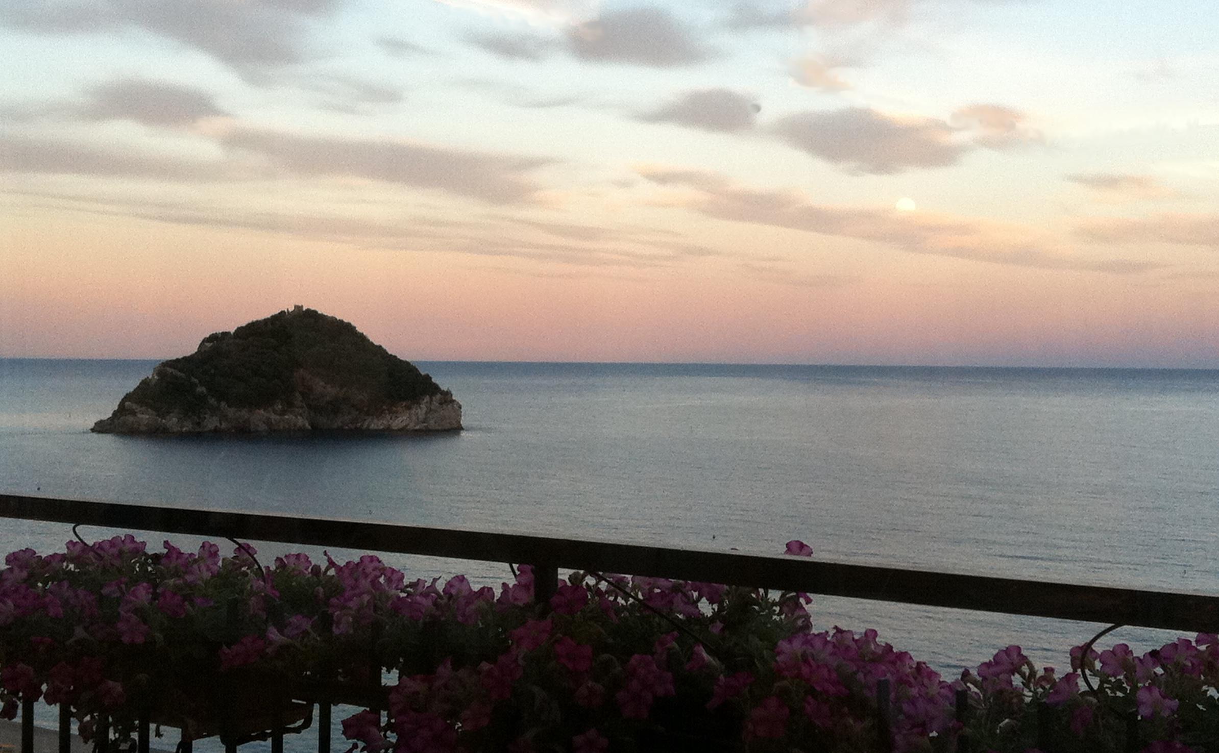 Best Western Hotel Acqua Novella Spotorno Exterior photo